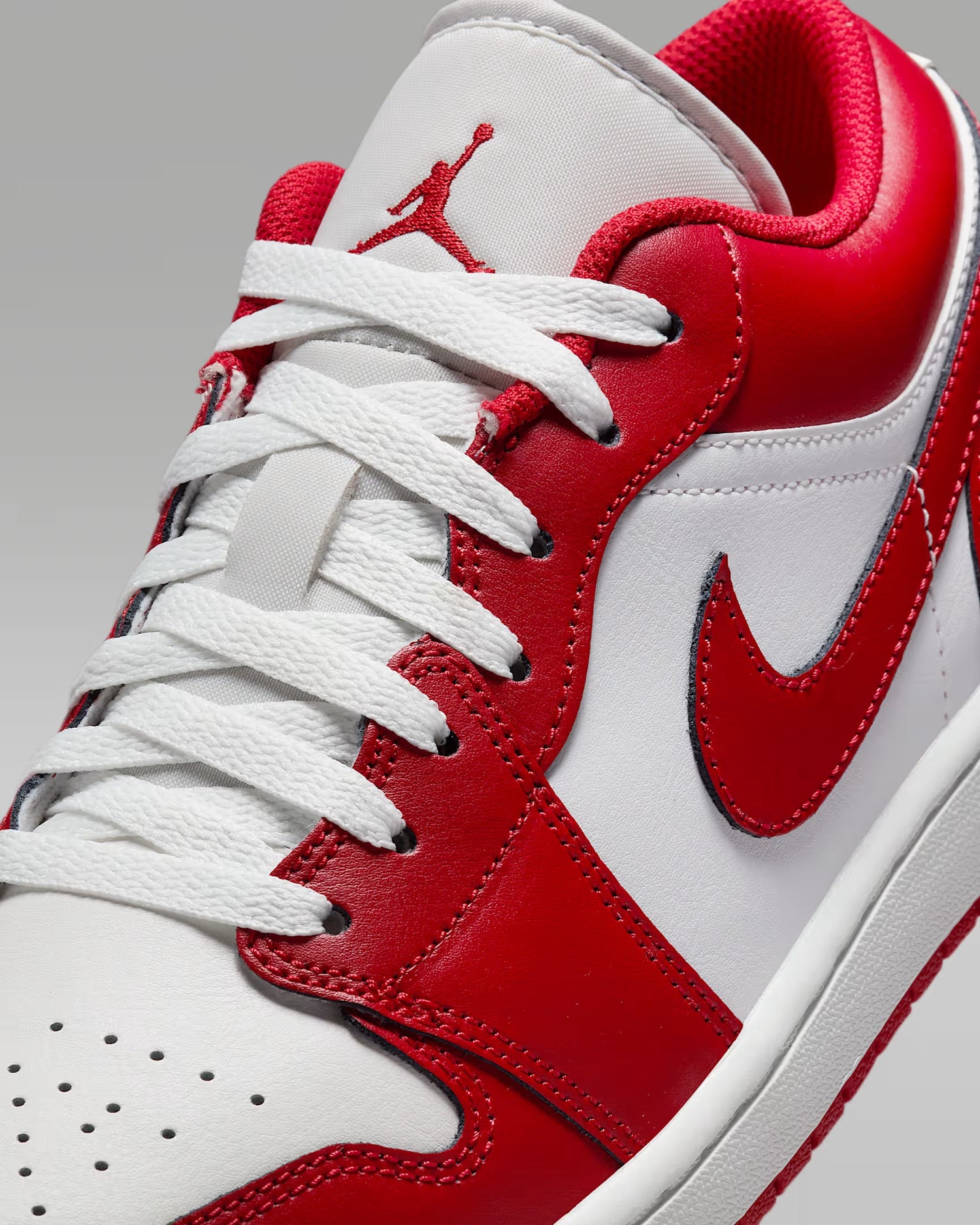 Aire Jordan rouge