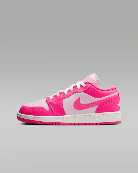 Jordan Nike low