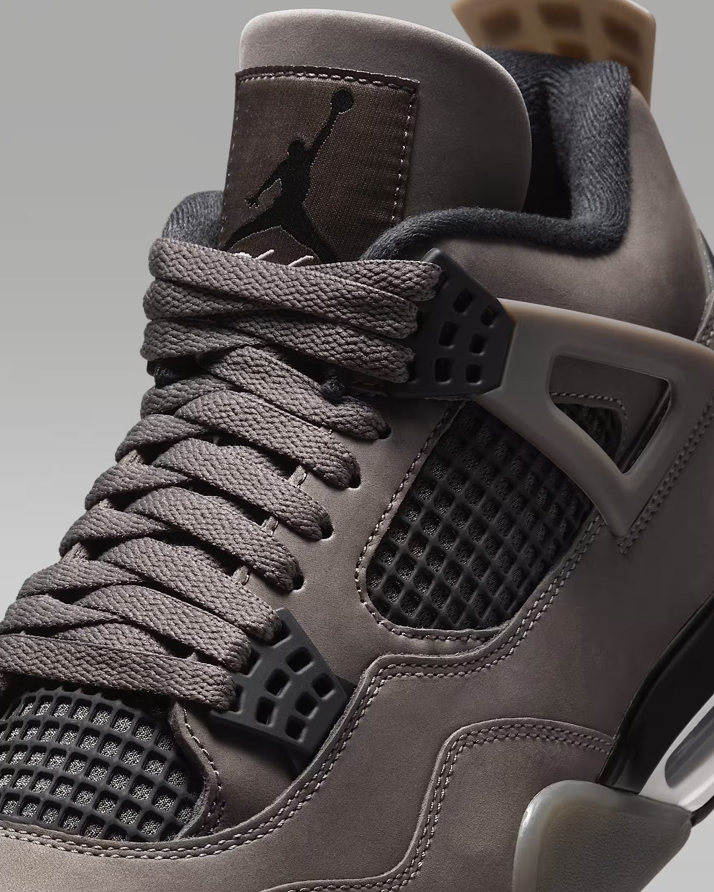 Air Jordan 4 Retro «