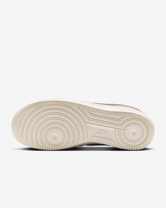 Nike Air Force 1 '07